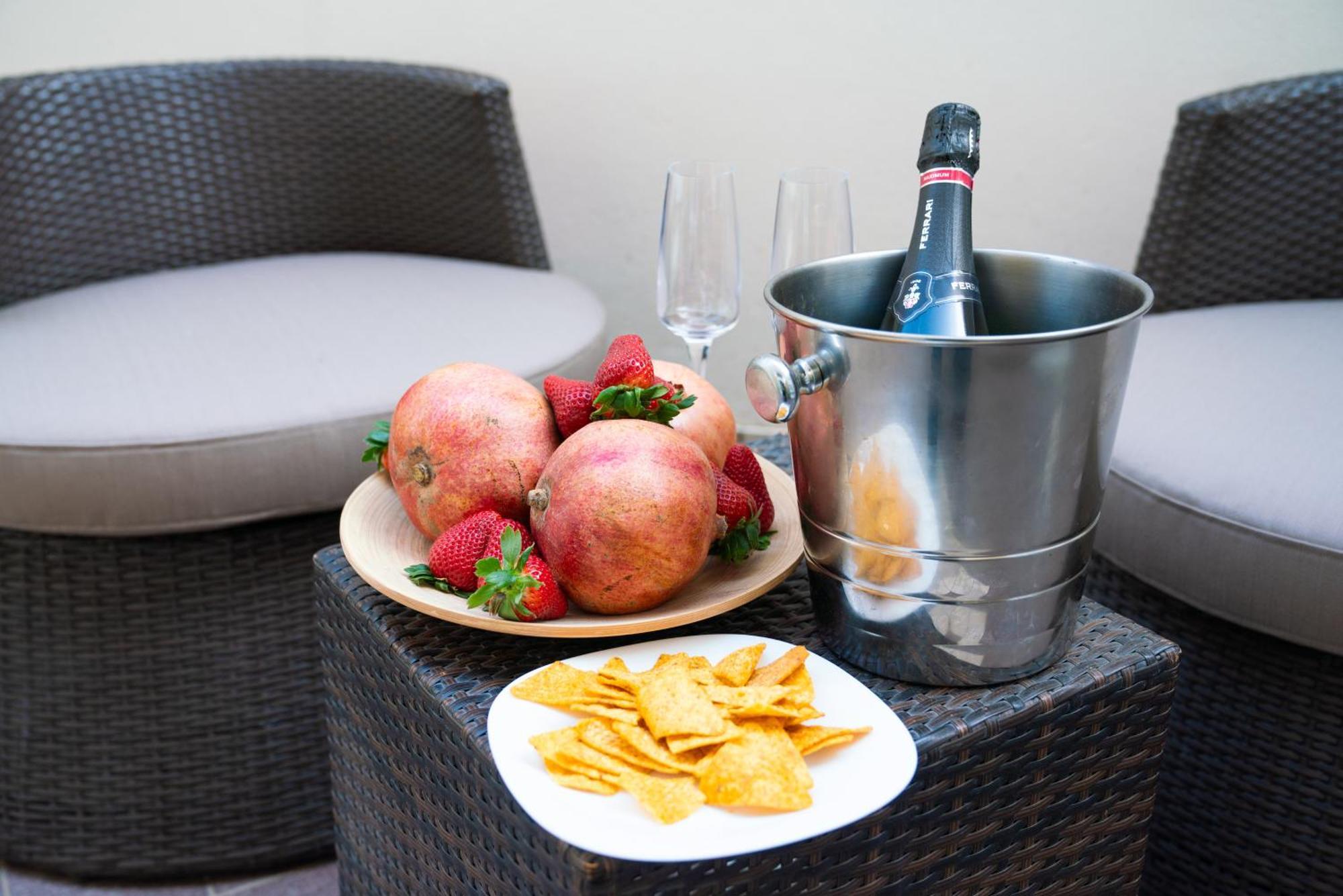 Morin 10 Rome Exclusive Suites ภายนอก รูปภาพ