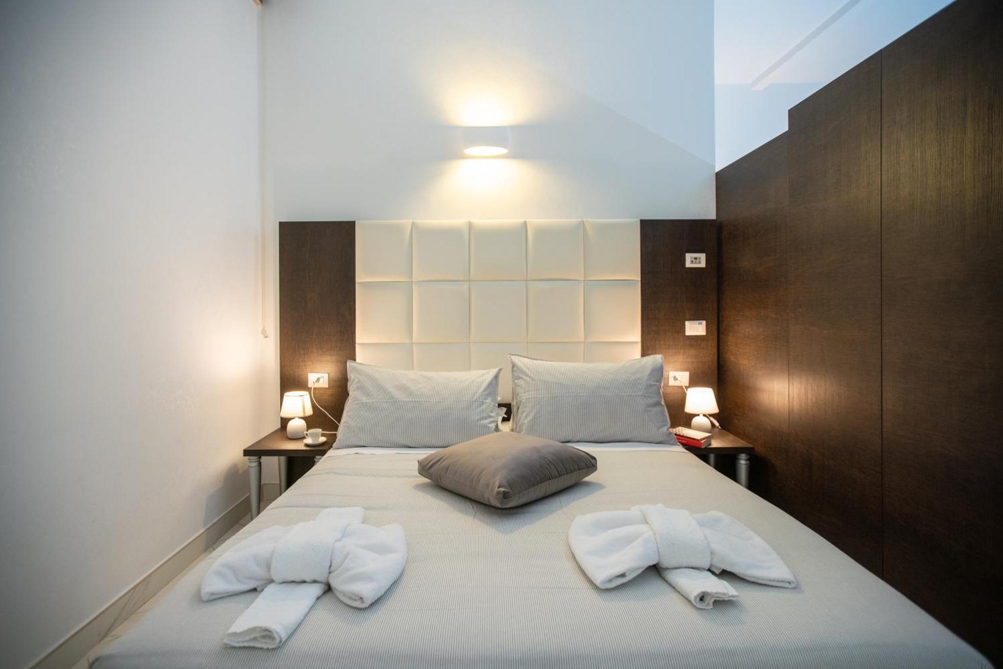 Morin 10 Rome Exclusive Suites ภายนอก รูปภาพ